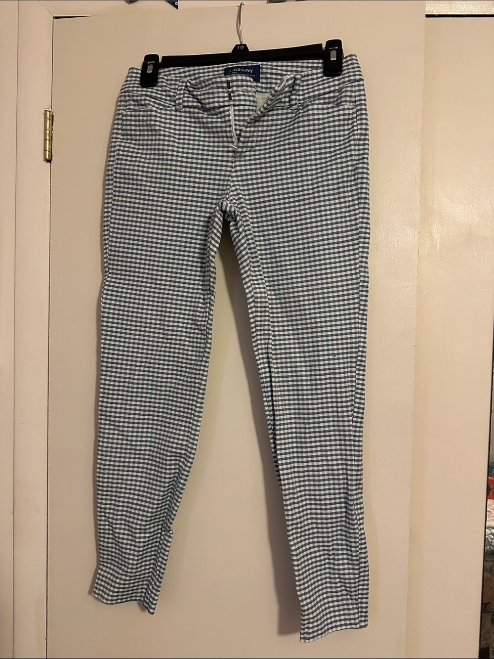 Old Navy Women's Blue and White Gingham Skinny Jeans
